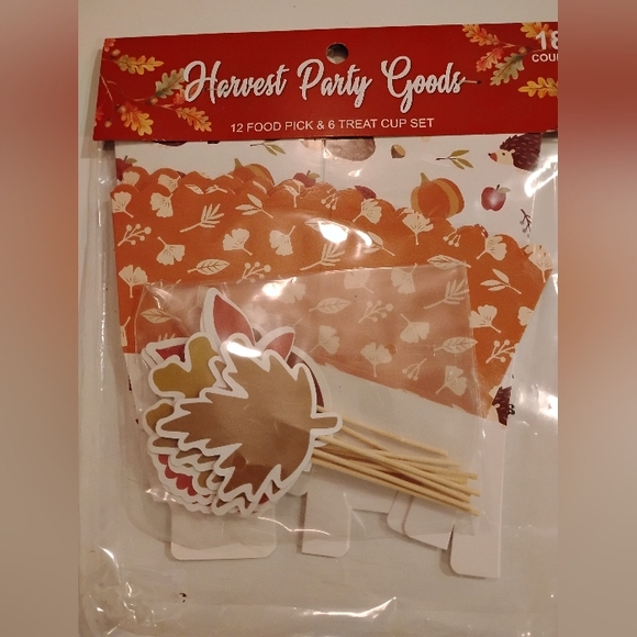 Harvest Party Goods Coloring Paper Tablecloth 1 Food Pick 12 Treat Cup Set 6 - Picture 7 of 9